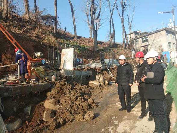 0cdf11ebd8fabc13c49a39b237982f7c.jpg image002.jpg